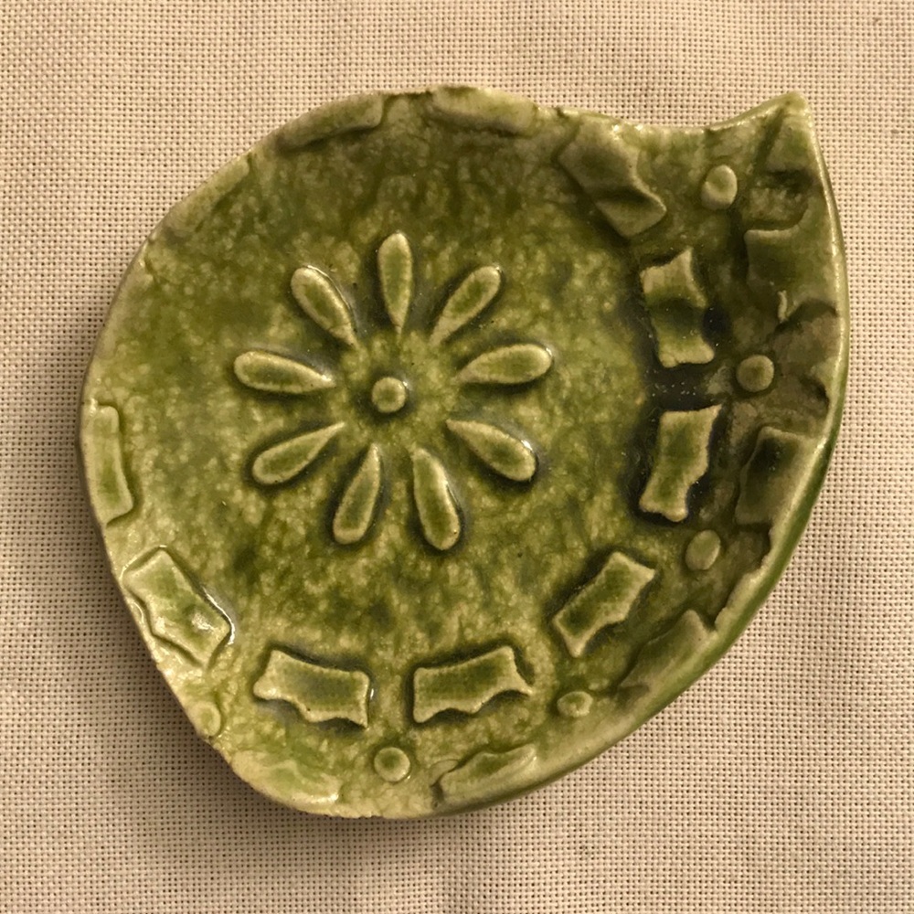 Paisley shape ceramic trinket dish - Picture 2 of 7